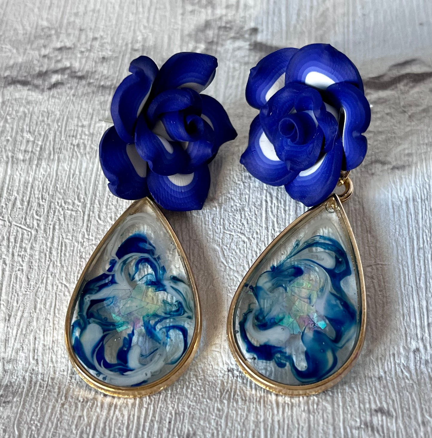 Handmade Blue Swirl & Flower Resin Dangle Drop Stud Earrings