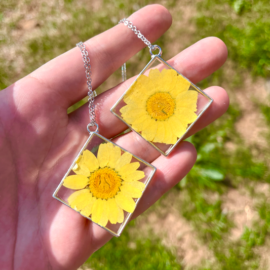 Handmade Yellow Flower Diamond Resin Pendant Necklace